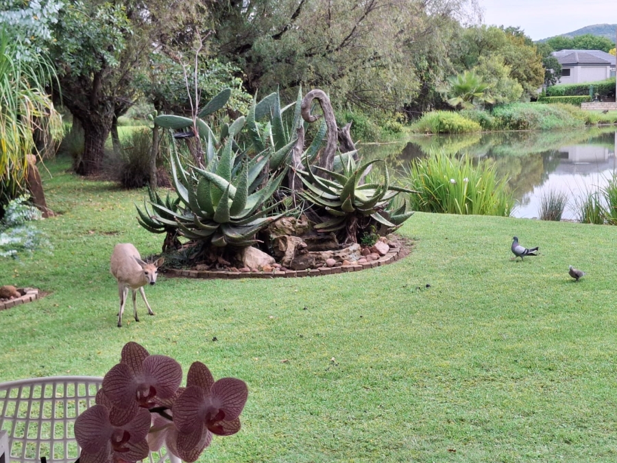4 Bedroom Property for Sale in WestLake Country Safari Estate North West